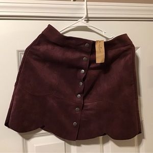American Eagle snap up skirt